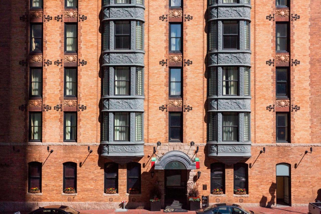 Courtyard Boston Copley Square Hotel Exterior photo